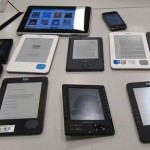 ebook readers by Cloned Milkmen on Flickr